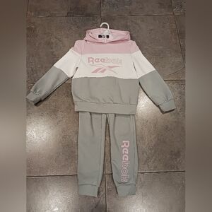 Reebok Girls Size 8 Hoodie and Jogger Pant Set
